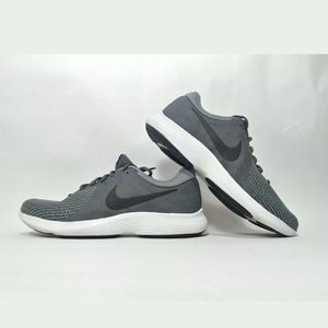 Nike Mens Revolution 4 Running Shoe Men US 9 Gray